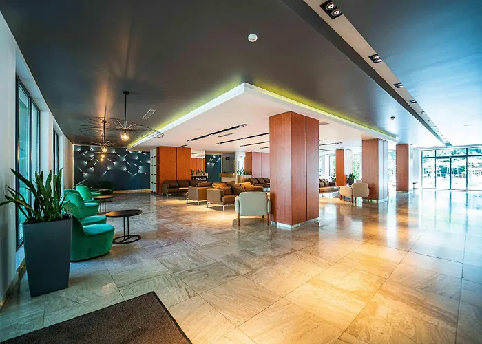 Hotel Hvd Club Bor Ultra - Private & Free Parking 4*