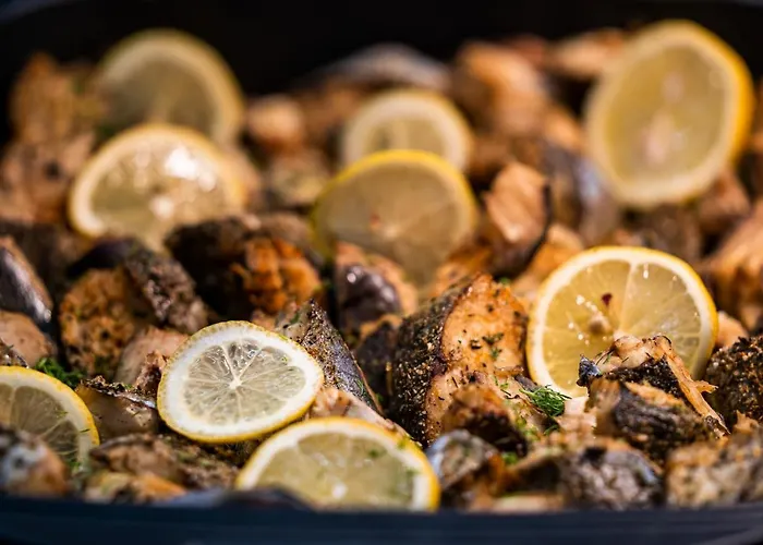 Hvd Club Bor Ultra - Private & Free Parking Hotel