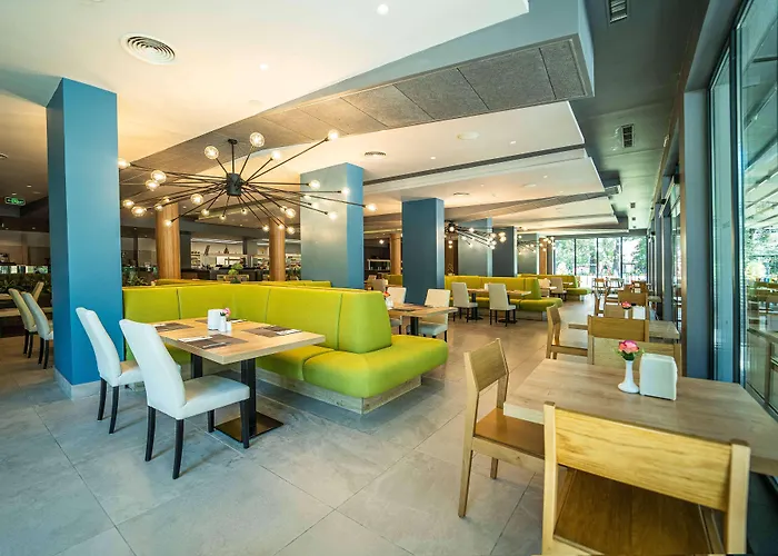 Hvd Club Bor Ultra - Private & Free Parking Hotel