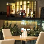 Хотел Hvd Club Bor Ultra - Private & Free Parking Слънчев бряг
