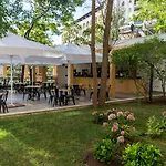 Hvd Club Bor Ultra - Private & Free Parking Hotel Słoneczny Brzeg