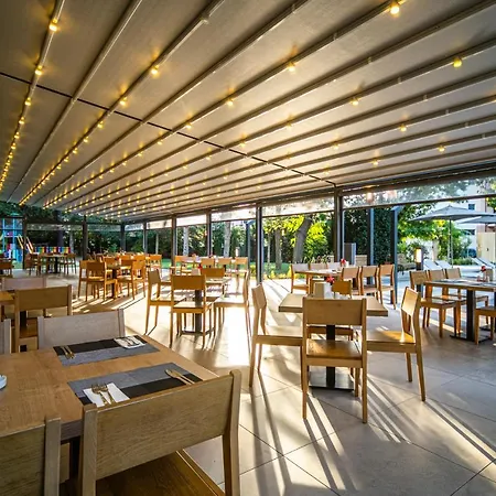 ホテル Hvd Club Bor Ultra - Private & Free Parking 4*