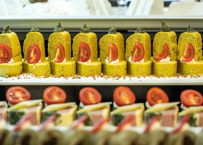 Hvd Club Bor Ultra - Private & Free Parking Hotel 4*