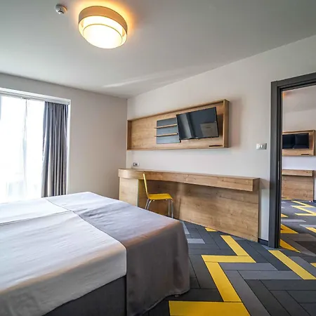 فندق Hvd Club Bor Ultra - Private & Free Parking 4*